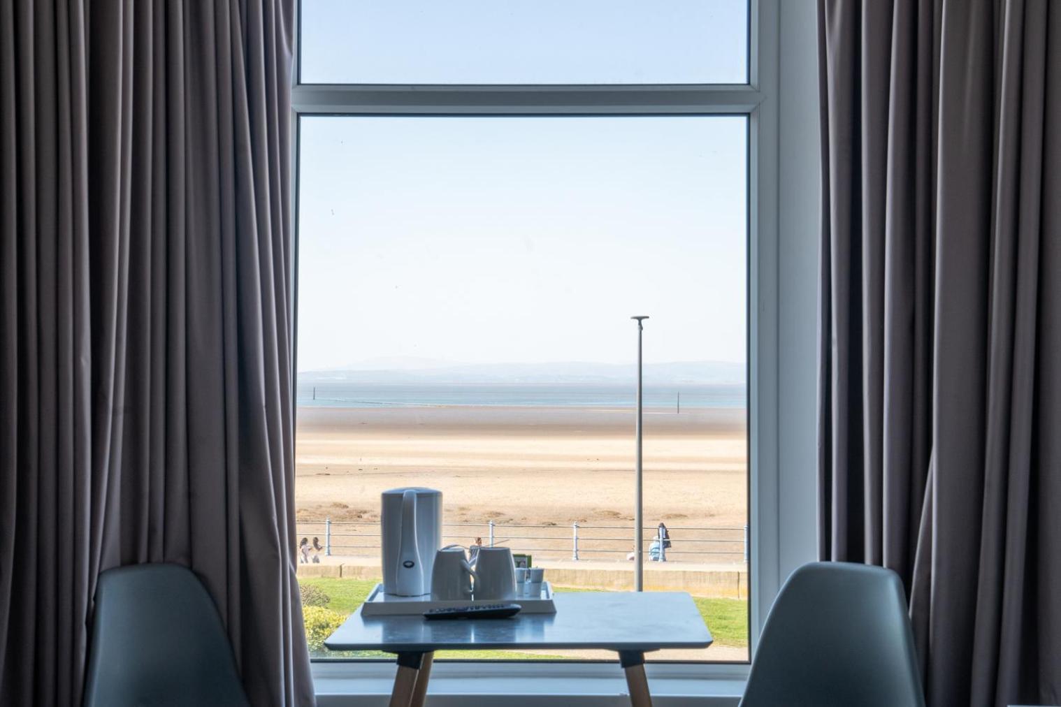 The Clifton Seafront Hotel Morecambe Exterior foto
