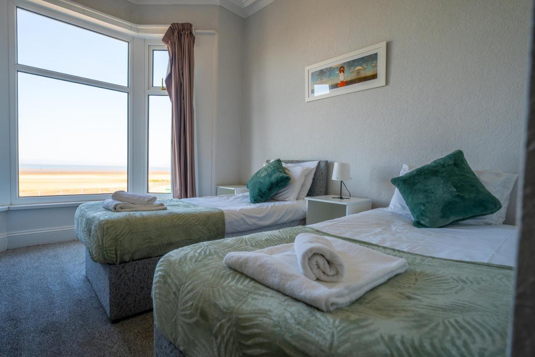 The Clifton Seafront Hotel Morecambe Exterior foto